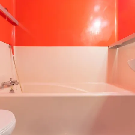 Lumineux Avec Balcon, Aux Pieds, Pour 4 Personnes - Bourg-saint-maurice - Fr-1-346-462 *